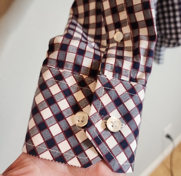 Johnston & Murphy Flip Cuff Long Sleeve Button Up Shirt Red White Blue Plaid XL - Picture 6 of 16